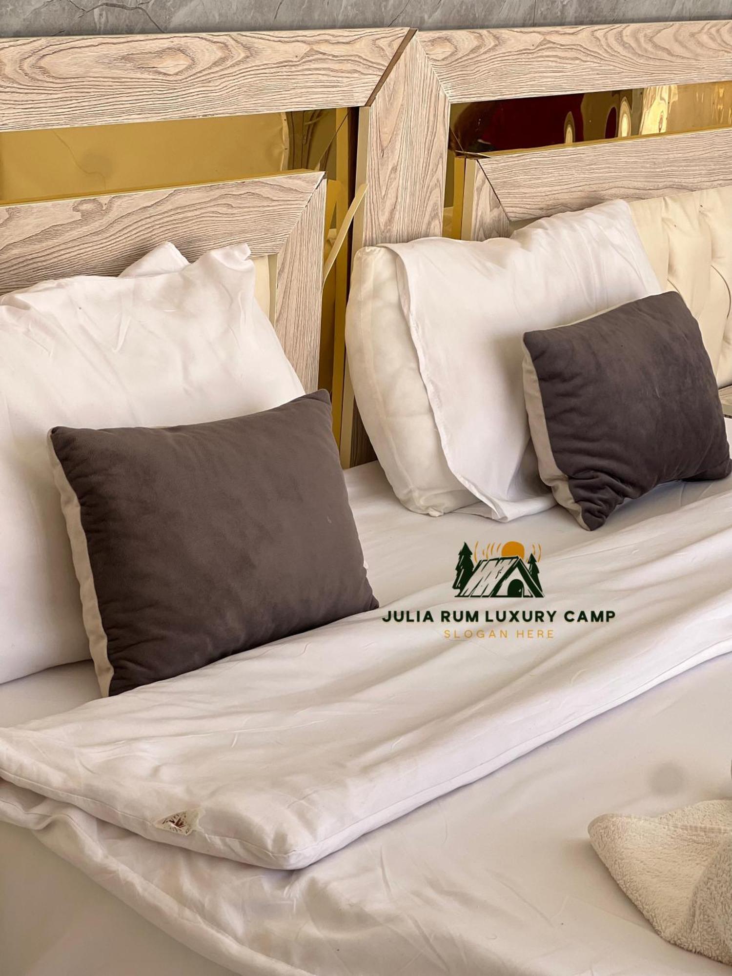 Julia Rum Luxury Camp Wadi Rum Exterior foto