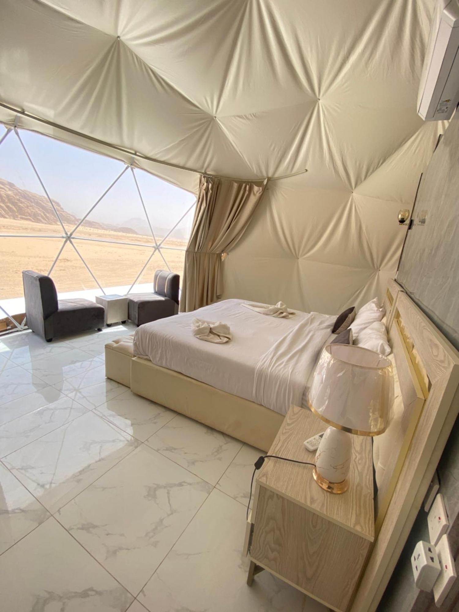 Julia Rum Luxury Camp Wadi Rum Exterior foto